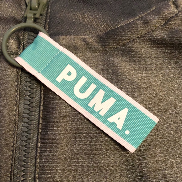 Puma Laurel wreath cute olive Crop Top sports bra - Picture 6 of 7